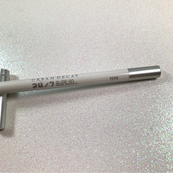 Urban Decay Yeyo Eyeliner Pencil NWOB - Picture 4 of 5